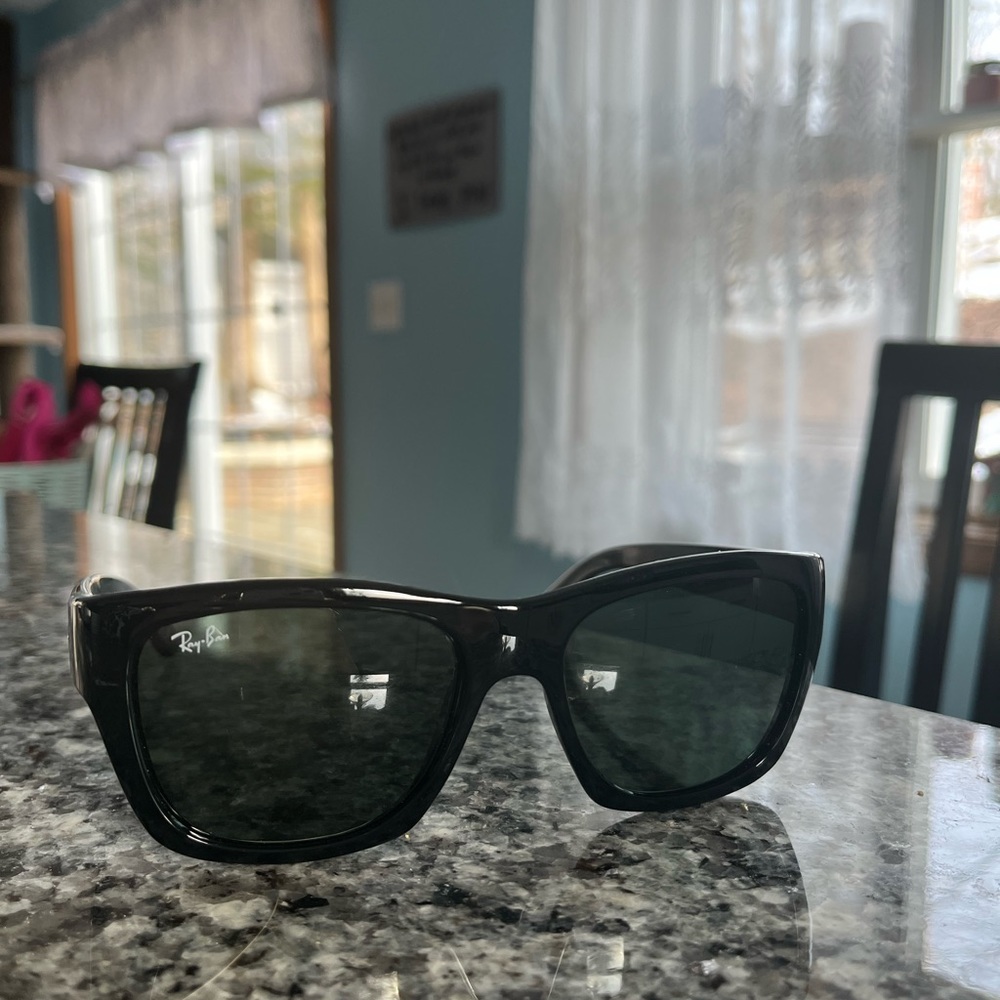 EUC Ray Ban Sunglasses